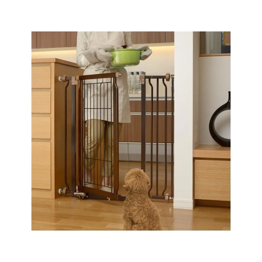 Hands-Free Pet Gate