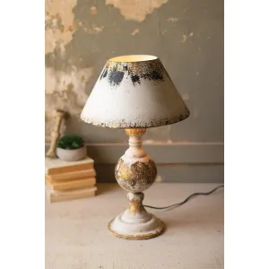 Kalalou - TABLE LAMP WITH PAINTED METAL SHADE - CCG1531