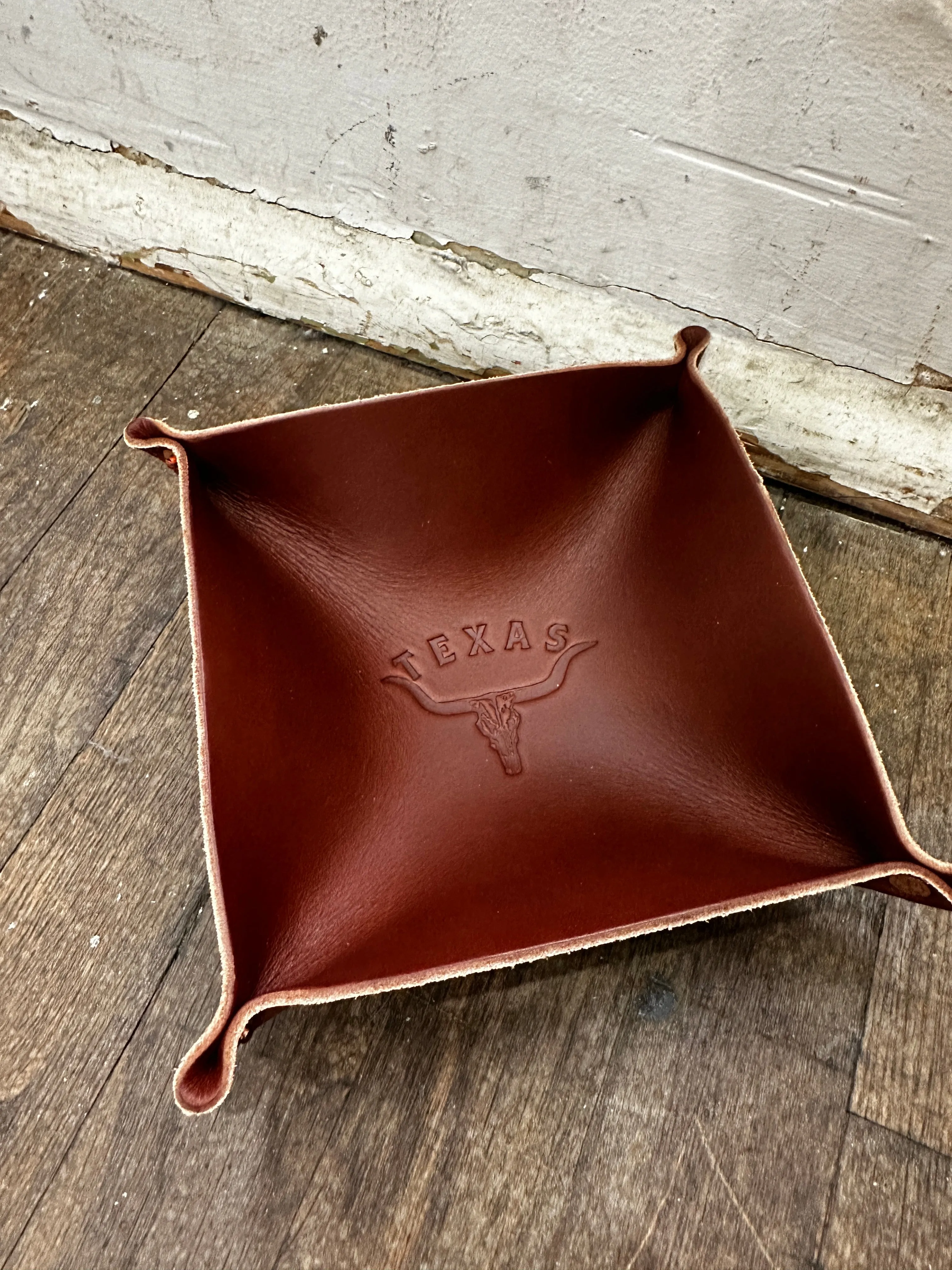 Leather Valet Tray | Longhorn | Manready Mercantile