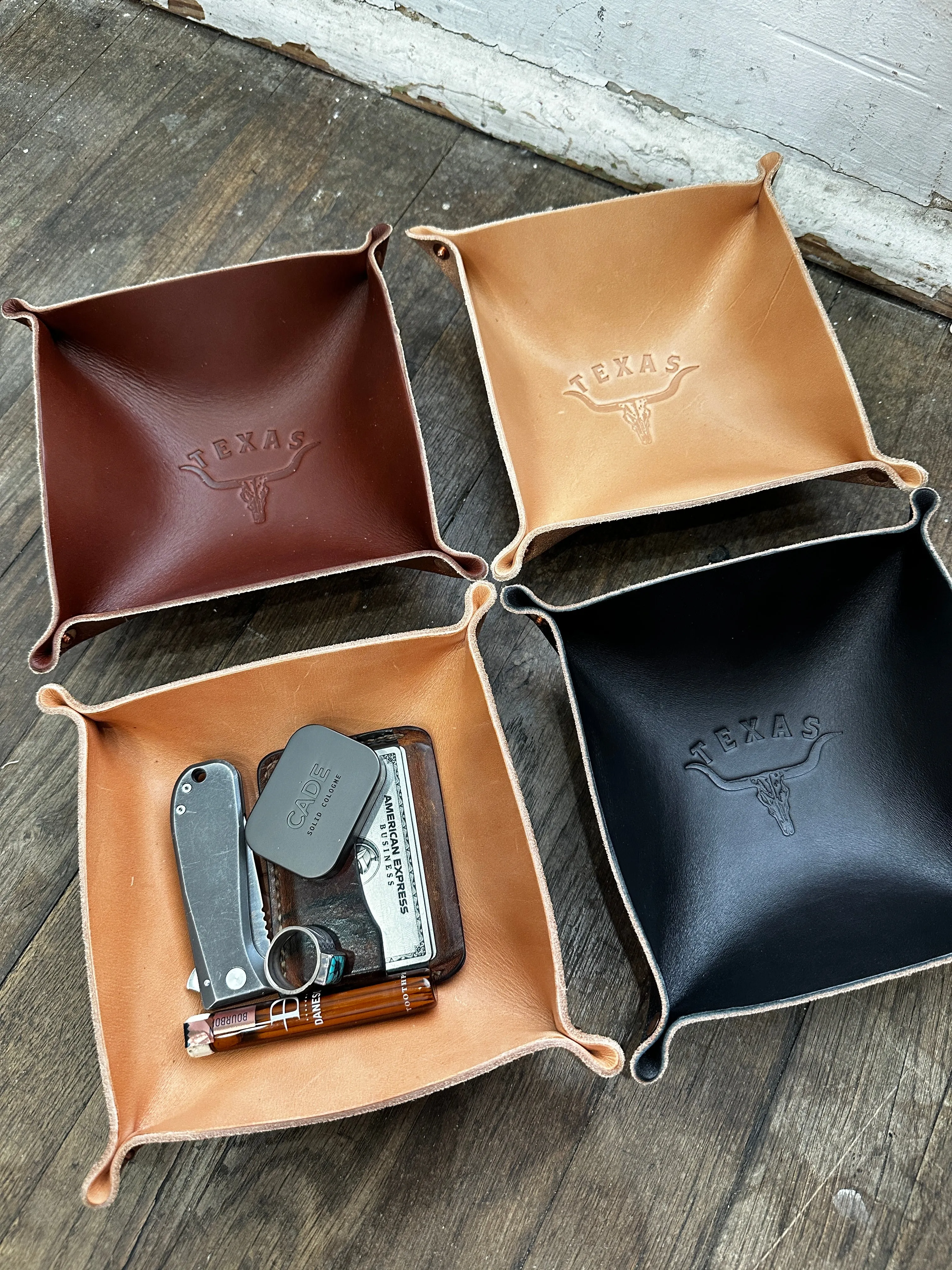 Leather Valet Tray | Longhorn | Manready Mercantile