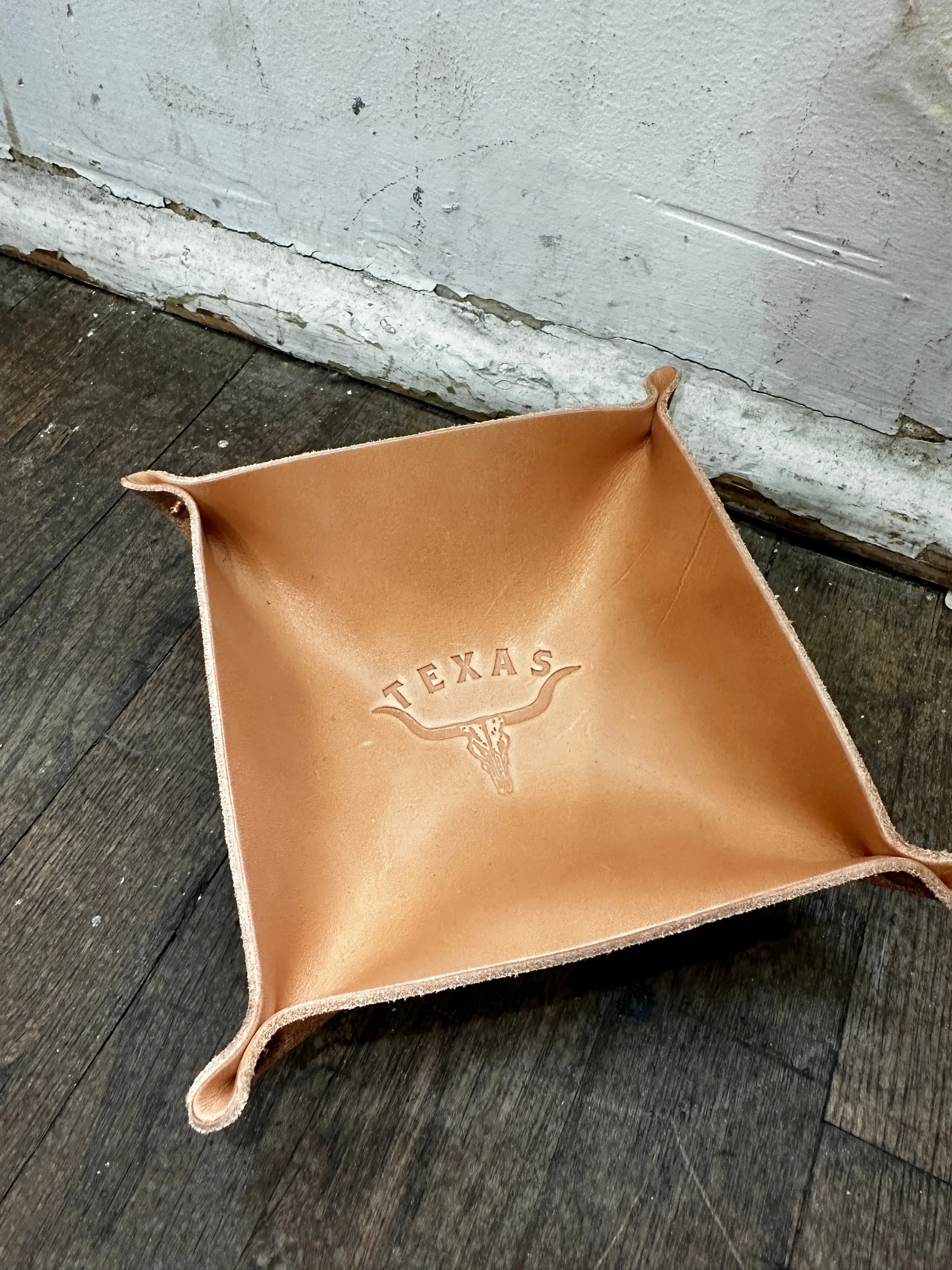 Leather Valet Tray | Longhorn | Manready Mercantile