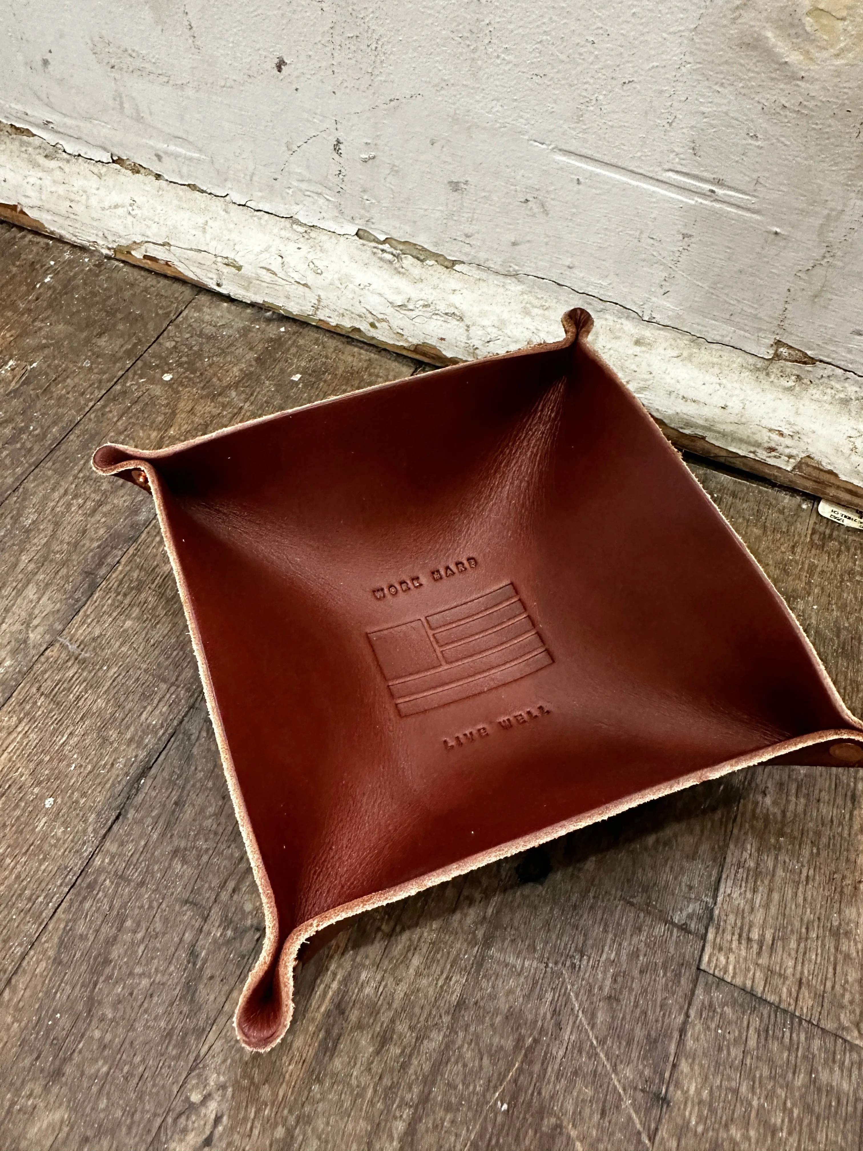 Leather Valet Tray | Work Hard Live Well | Manready Mercantile