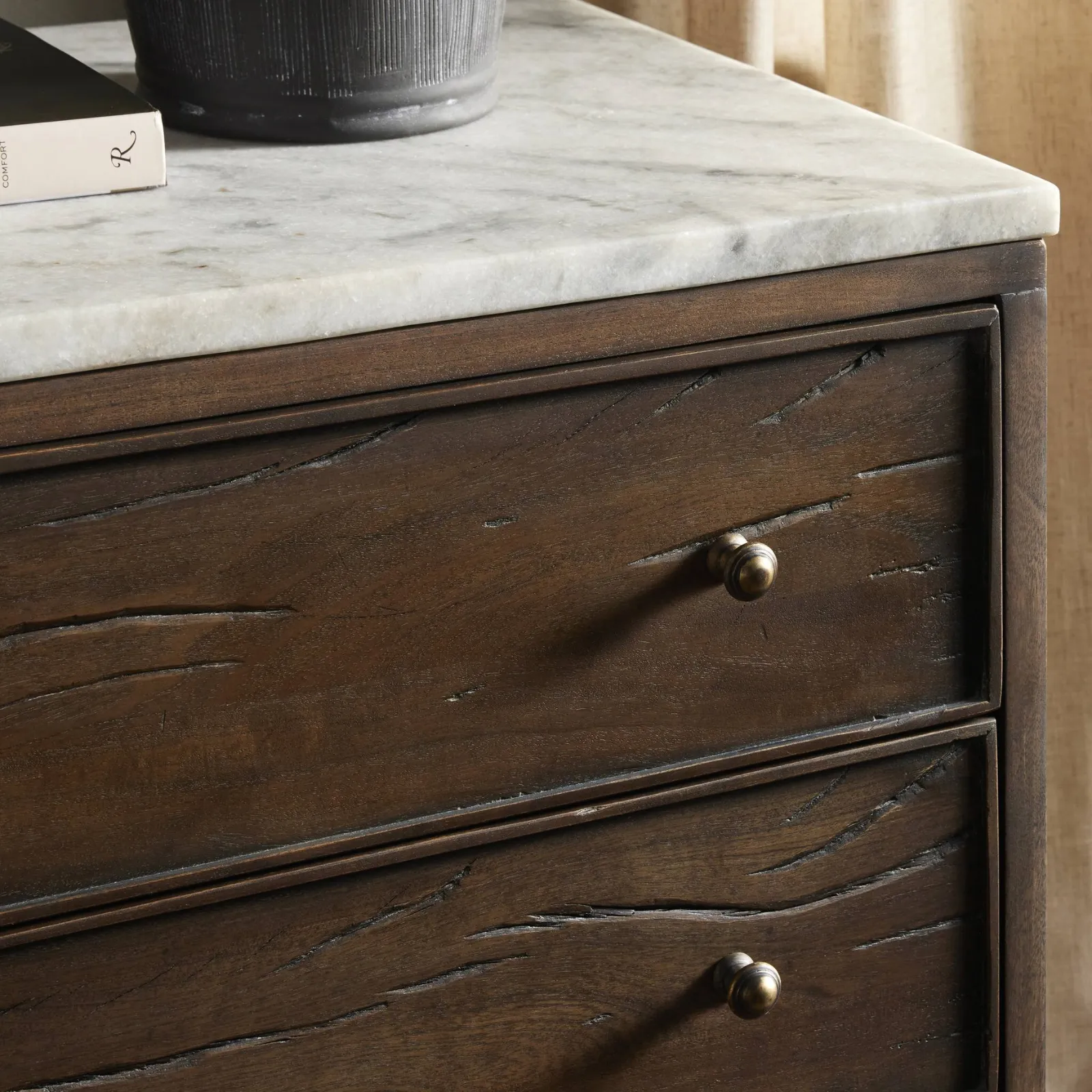 Oona Nightstand