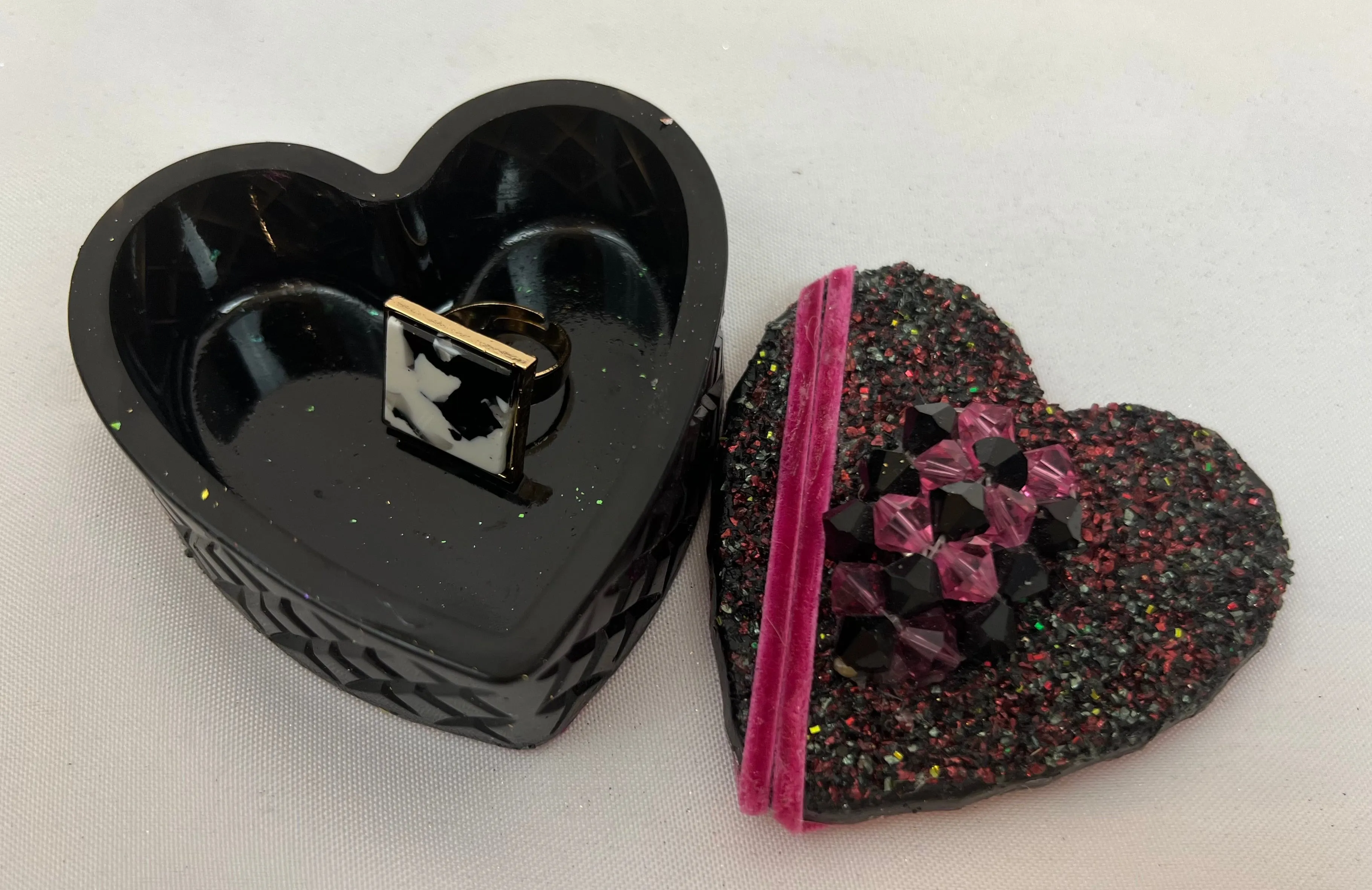 Trinket Keepsake Heart Dish - Black