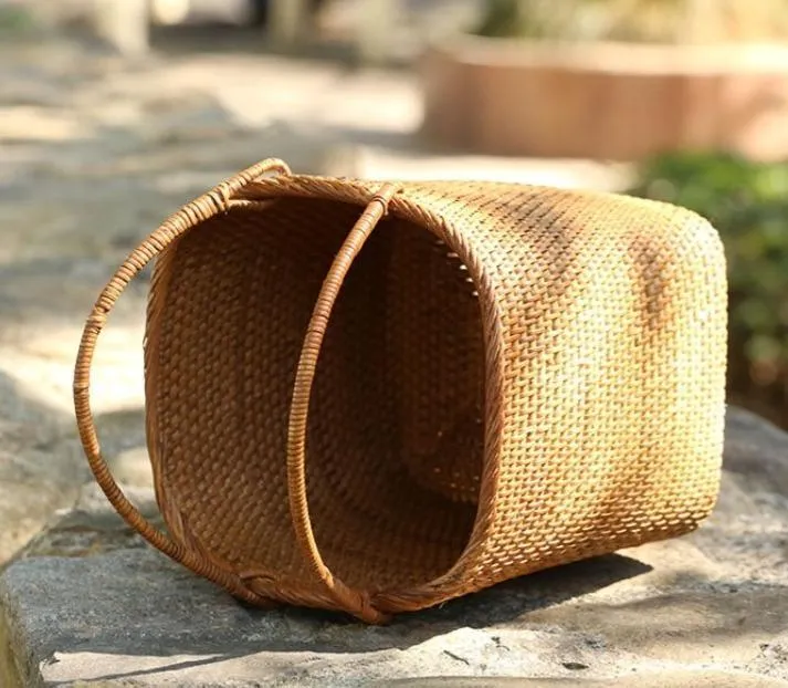 Woven Rattan Storage Basket with Handle, Storage Basket for Picnic, Fruit Storage Basket, Kitchen Storage Basekt